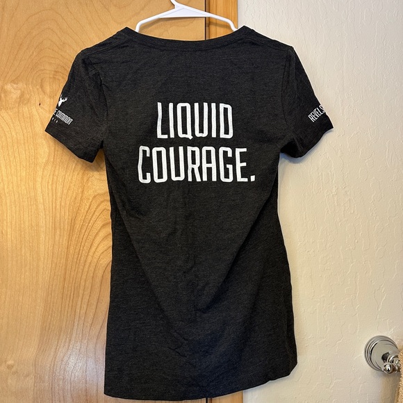 Buck V-neck Tee - Picture 5 of 5